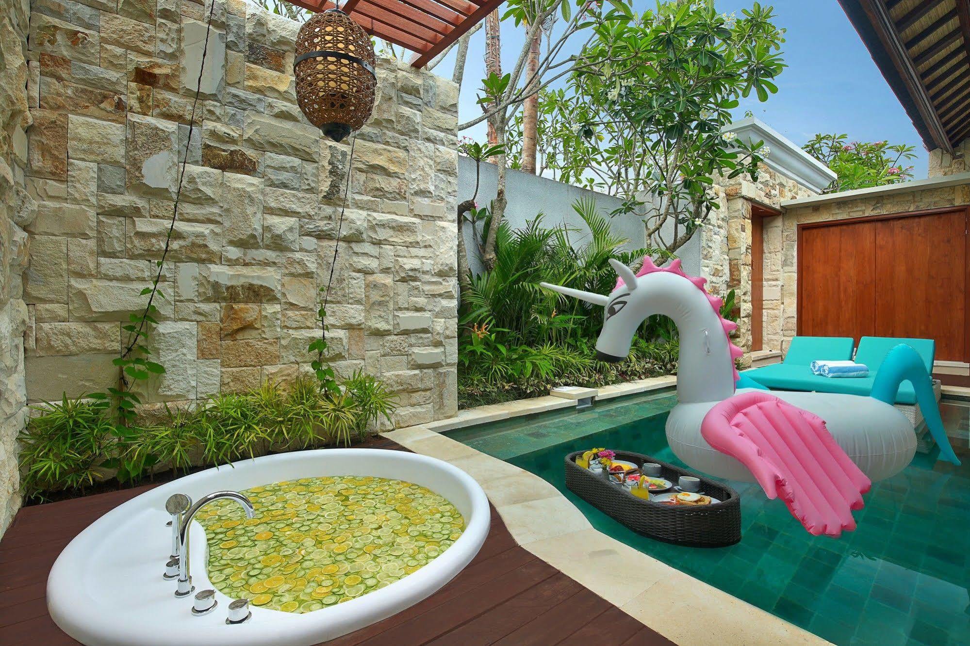 Aksari Villa سمينياك المظهر الخارجي الصورة